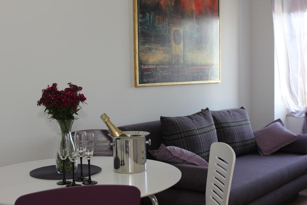 Apartment House Vitaic Supetar Rom bilde