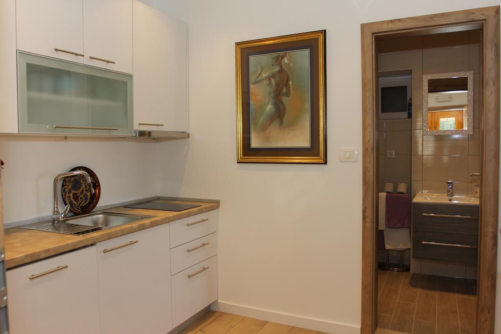 Apartment House Vitaic Supetar Rom bilde