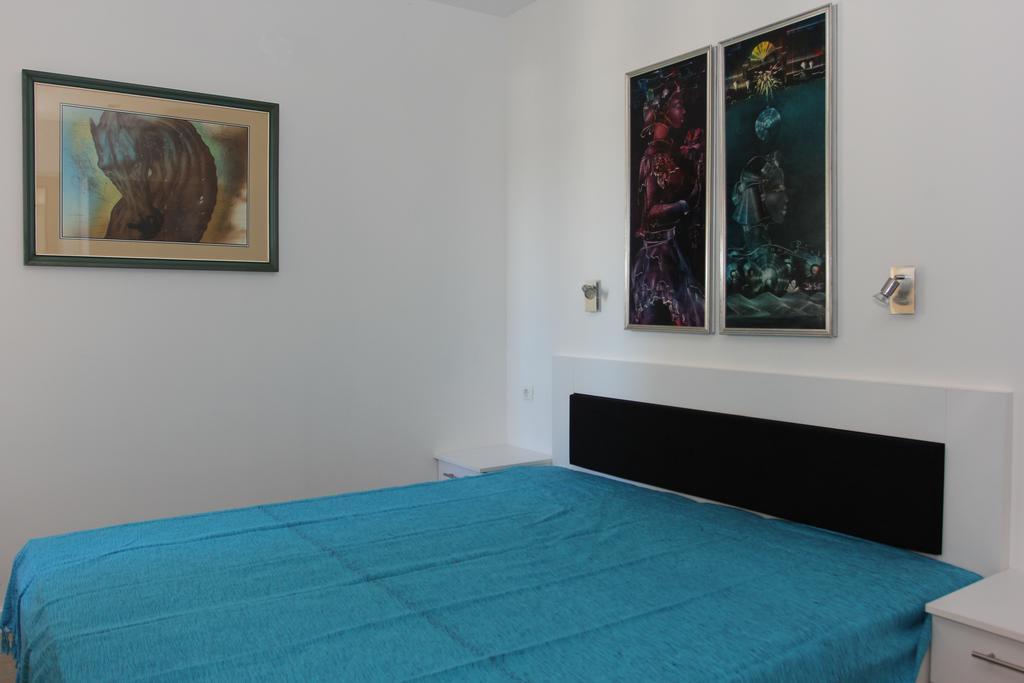 Apartment House Vitaic Supetar Rom bilde