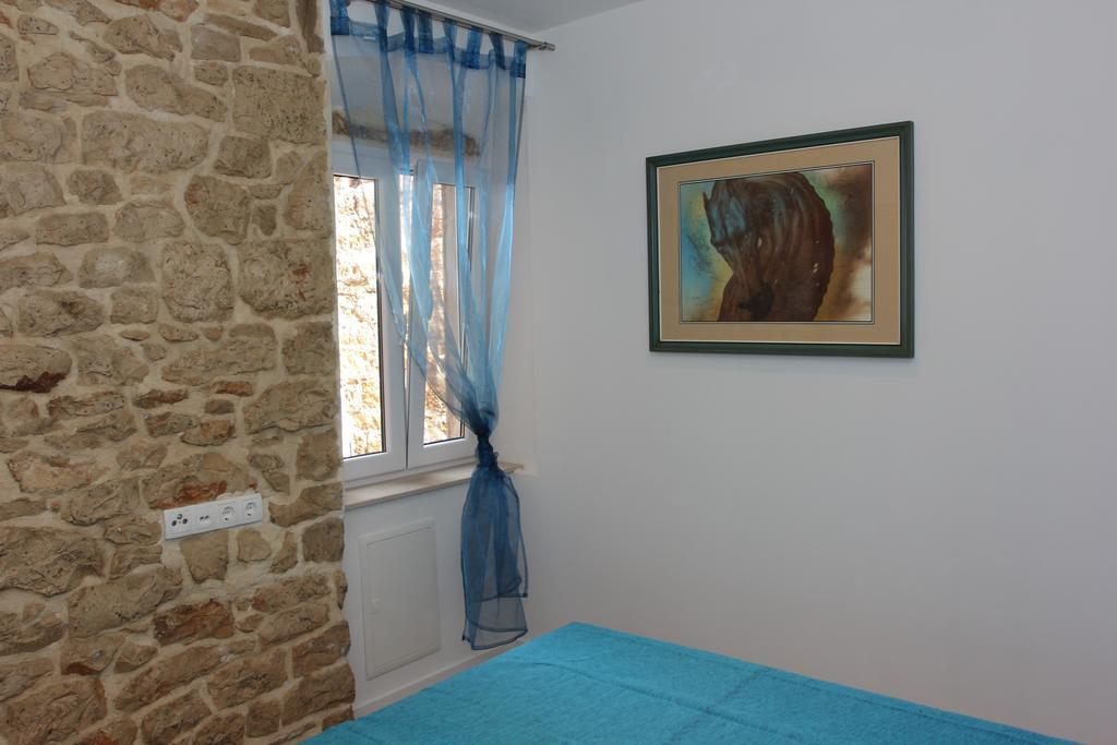 Apartment House Vitaic Supetar Rom bilde